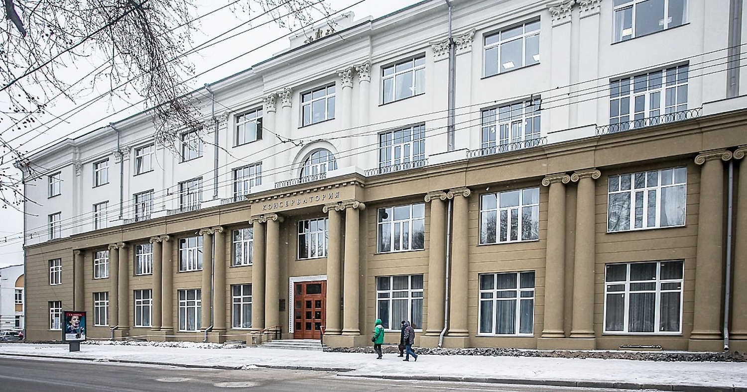 Здание «Сибдальгосторга». Ныне здание Новосибирской государственной консерватории имени М. И. Глинки